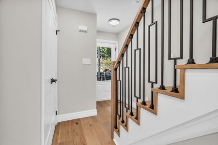 For Lease - 8 Chadwick Avenue, Guelph, Ontario - Photo 5