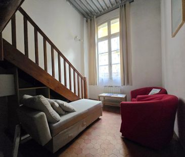 Location Appartement 1 pièce 26m² AIX EN PROVENCE 90ème - Photo 2