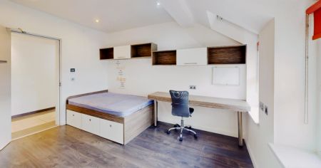 Flat 6 - 6 Bedrooms - Photo 5