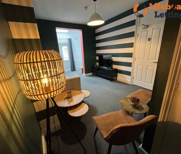 6 bedroom house share to rent - Photo 1