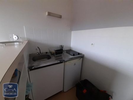Location Appartement 1 pièce 23m² POITIERS 86000 - Photo 4
