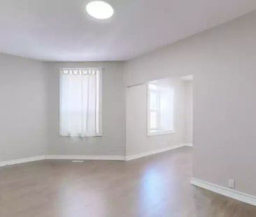 Ossington - 1 Bedroom, Main Floor, All Inclusive | 609 Ossington Av... - Photo 1