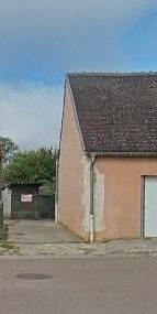 SAINTS EN PUISAYE - MAISON DE VILLE - T4 - Photo 3