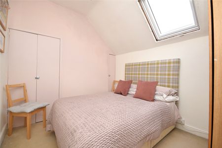 14, Common Lane, East Ardsley, Wakefield, West Yorkshire, WF3 2EP - Photo 3