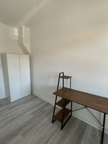 For Lease - 262 clinton Street Unit# 201, Toronto, Ontario - Photo 3