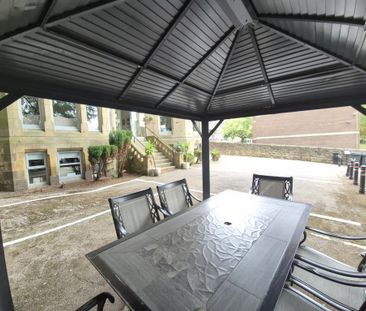1 bedroom in a flat share to rent - Photo 1