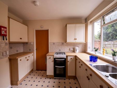 4 bedroom house to rent - Photo 4