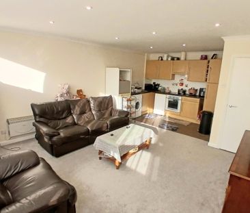 Market Place - Photo 1