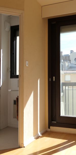 Location Appartement 1 pièce 18m² CLERMONT FERRAND 63000 - Photo 1