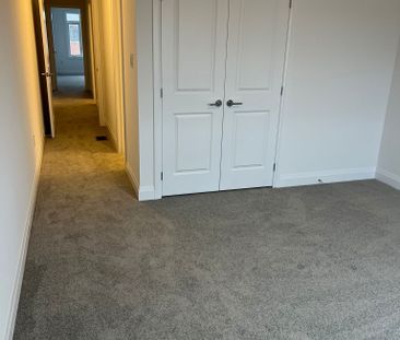 For Lease - 3 Ranch Terrace Unit# 2, Barrie, Ontario - Photo 3