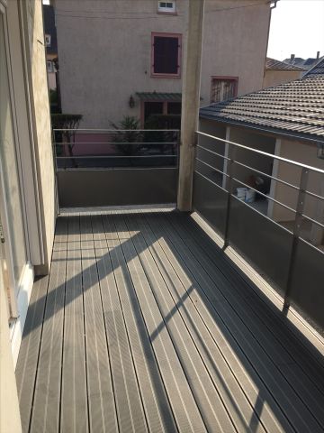 Location Appartement 5 pièces 98m² - Photo 5