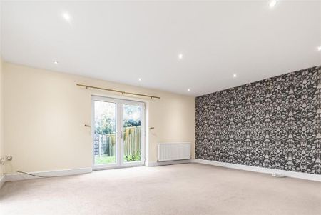 4 bedroom house to rent - Photo 2