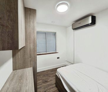 Maisonette to rent on - Photo 2