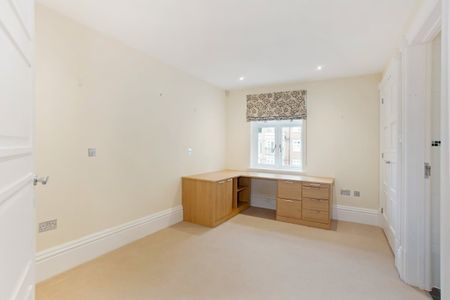 3 bedroom apartment to rent - Photo 5