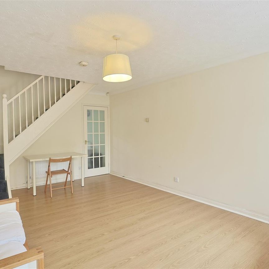 2 bedroom Student End of terrace house to rent in Limewood Court, Newcastle Upon Tyne - Photo 1