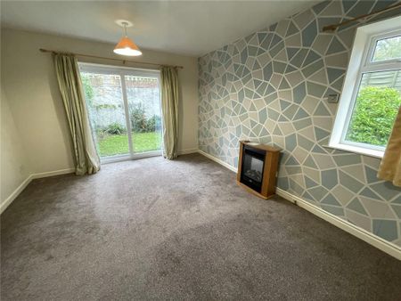 2 bedroom semi-detached house to rent - Photo 5