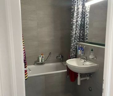 Appartement de 3 pièces rénové avec balcon - Foto 6