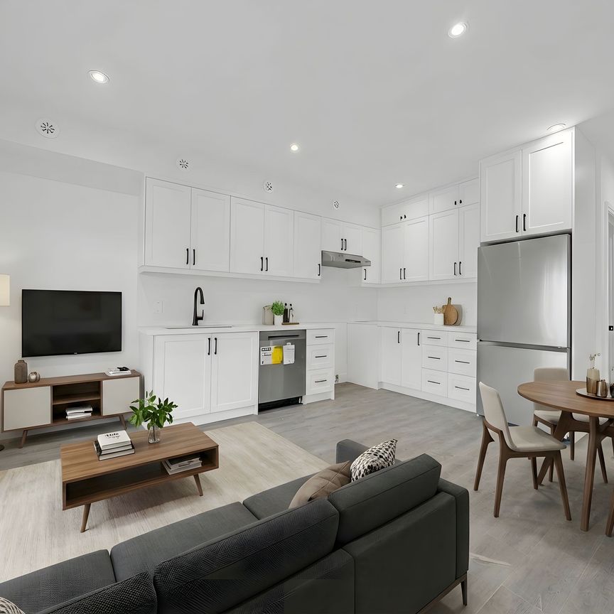 For Lease - 474 Montrose Avenue Unit# Second, Toronto, Ontario - Photo 1