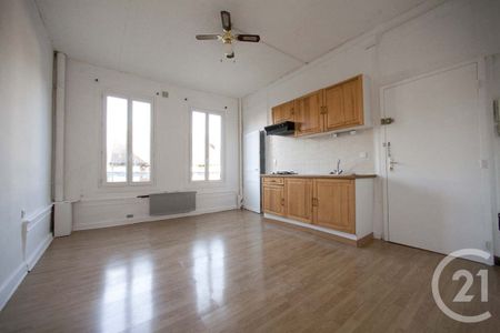 Location Appartement 2 pièces 45m² TROYES 10000 - Photo 3