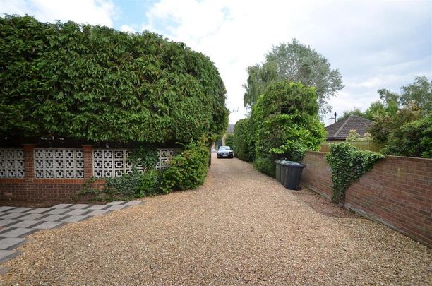 3 bedroom detached house to rent - Photo 1