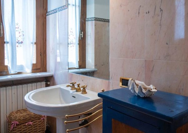 via Pietro neni, 7, Forte dei Marmi, Tuscany 55042