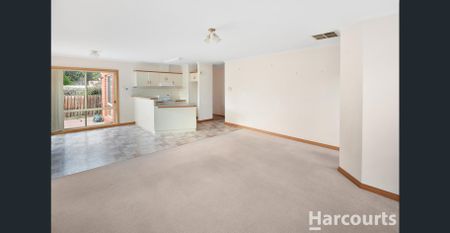 Townhouse close to CBD - Photo 2