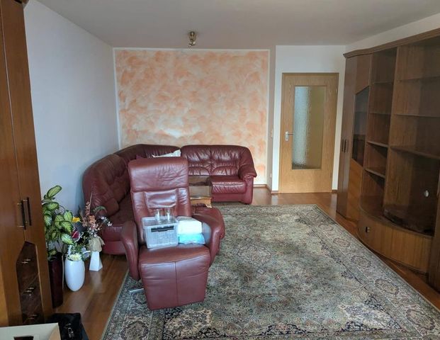 Schöne 2 Zimmerwohnung mit eigener Terrasse direkt am Großen Garten - Photo 1