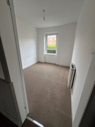 3 Bed Flat, Paisley Road West, G52 - Photo 1