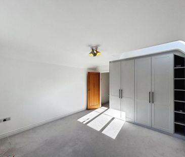 4 bedroom detached house to rent - Photo 5