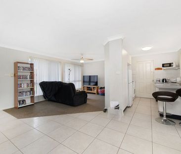 Easy Care Home - Photo 2