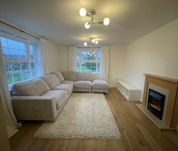 Delightful Part Furnished 2 Bedroom Flat for Rent in Ely - Photo 2