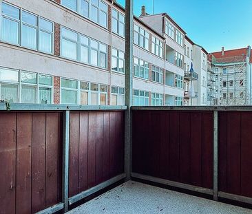 gemütliche Altbauwohnung mit Balkon - Photo 5
