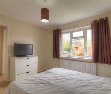 2 bedroom apartment to rent - Photo 6