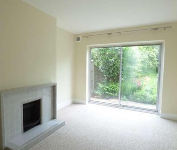 Henley Crescent, Westcliff-on-sea, SS0 - Photo 4