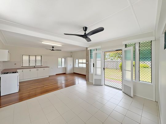 Charming 3-Bedroom Home - Photo 1