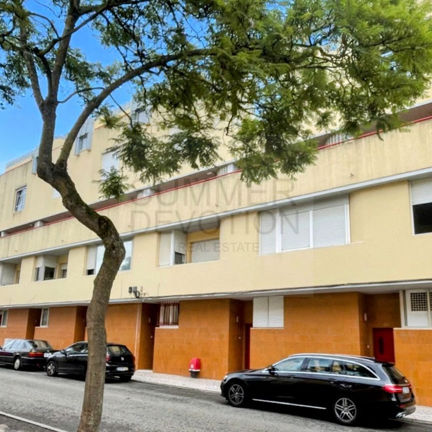 Apartamento T2+1 em Lisboa - Photo 1