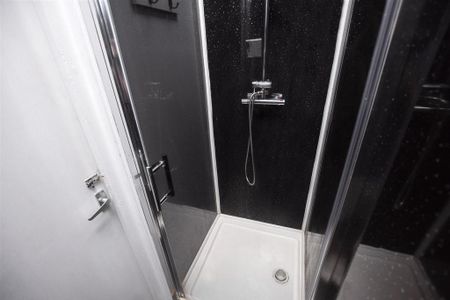 5 bedroom house to rent - Photo 3