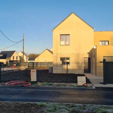 Location Maison 115m² ARDON 45160 - Photo 1