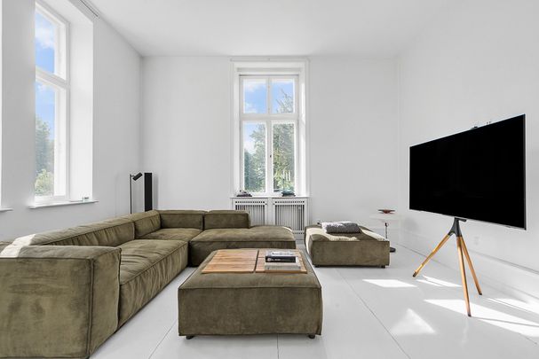 Imponerende lejlighed på Gurrehus Slot - Photo 1