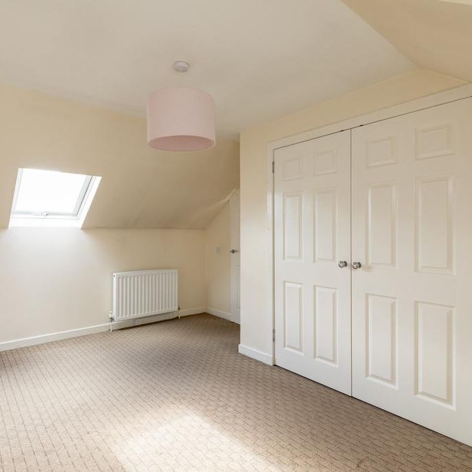 4 bedroom cottage to rent - Photo 1