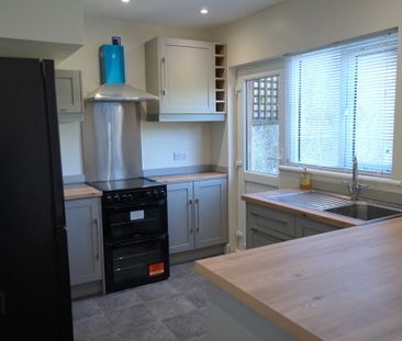15 Linden Walk, Dunmurry, Belfast, BT17 9QW - Photo 3