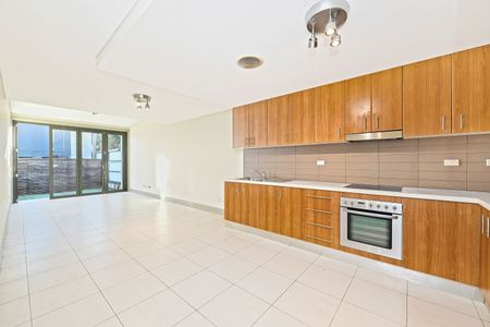 2 Storey Architecturally Designed Residence - Photo 4