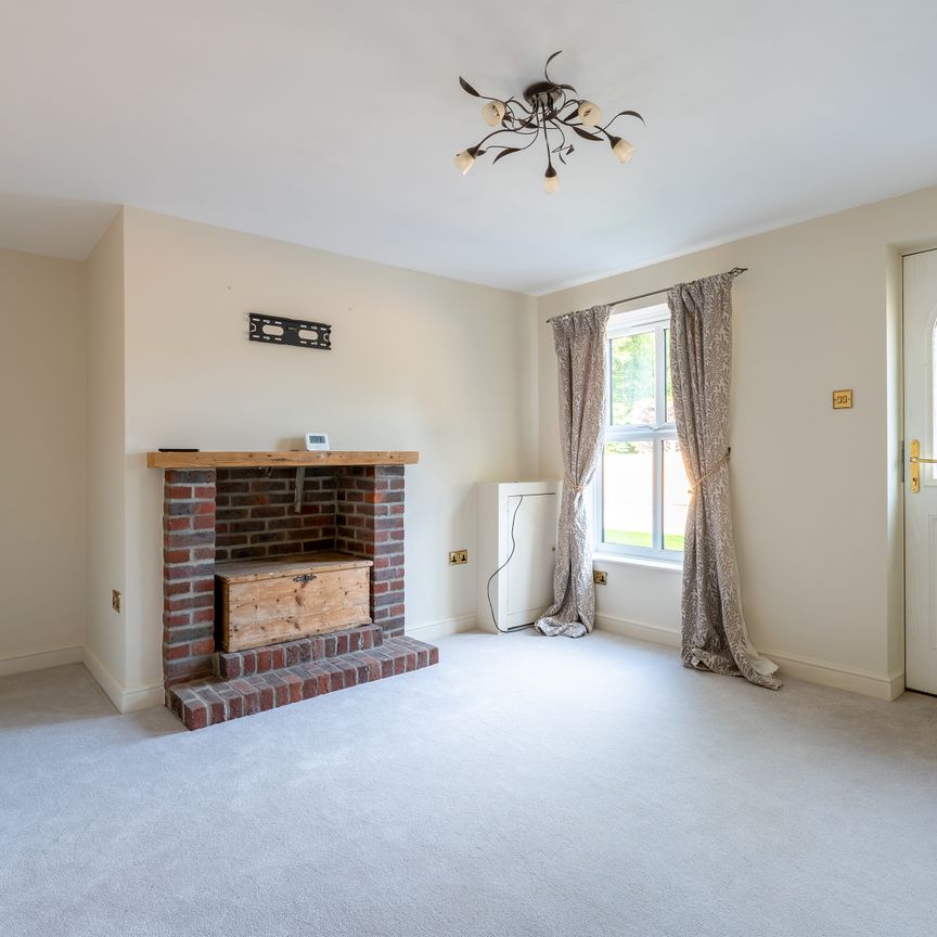 2 bedroom house to rent Church Lane, Wroxham, Norwich, NR12 - Photo 1