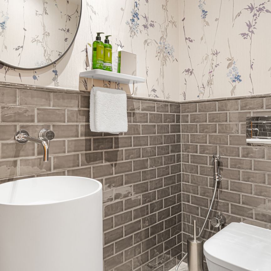 Wonderful one-bedroom apartment in Kensington - Photo 1
