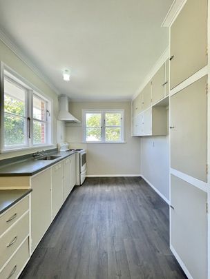 Newly Renovated 2 Bedroom Unit in Trentham - Photo 1