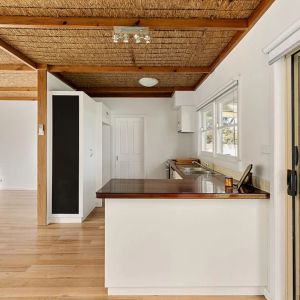 Costal Charm – With the beach at your doorstep! - Photo 2