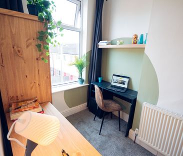 Room in a Shared House, Great Clowes Street, M7 - Photo 2