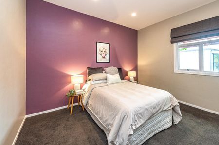 Lovely Liffiton Street home - Photo 2