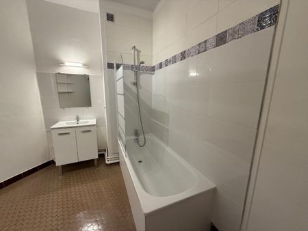 Location Appartement 3 pièces 59m² TOURS 37200 - Photo 3