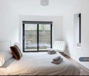 1 bedroom in a house share to rent - Photo 4